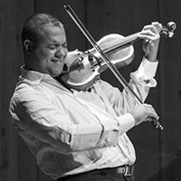 Ilmar Gavilan
